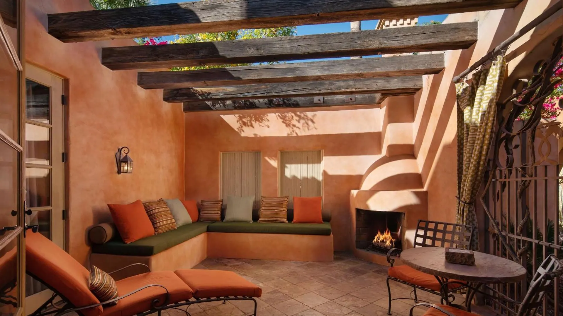 Royal Palms Resort And Spa, Part Of Hyatt Phoenix 5*,